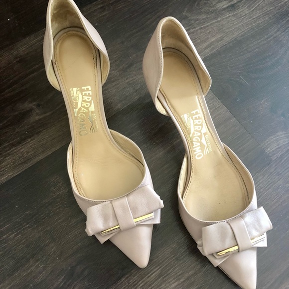 Salvatore Ferragamo Kitten Heel Pumps - Picture 2 of 3